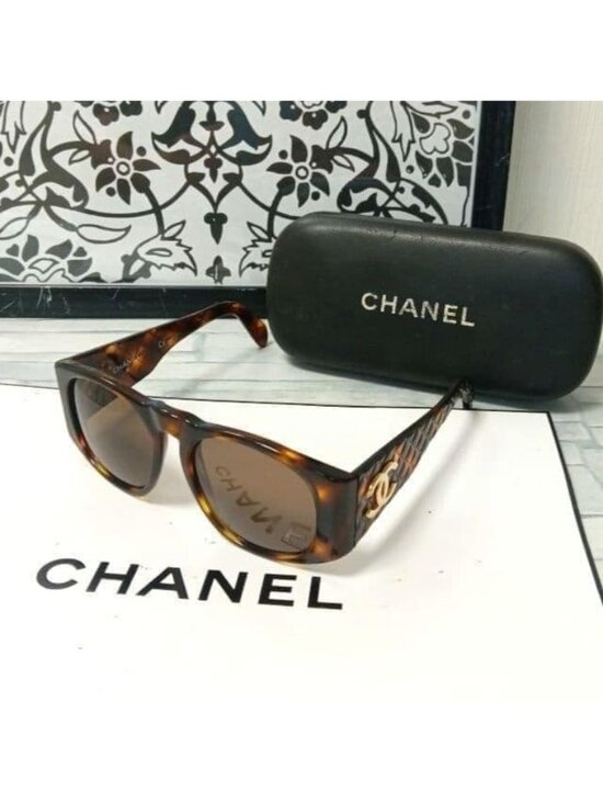 Chanel Sunglasses Tortoiseshell Brown CC Logo Gold Wellington Eyewear main image 6